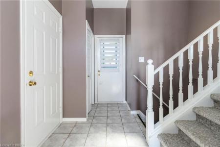 5 CORK CRESCENT, Brantford, Ontario N3V 1E3, Canada