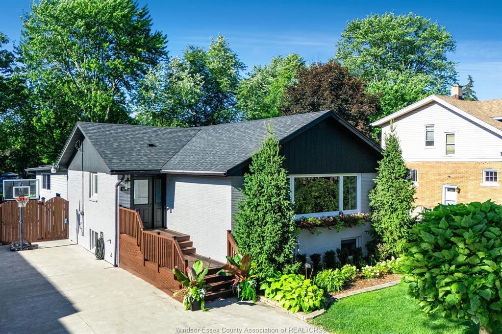 533 MORAND, Windsor, Ontario N9G 1H7, Kanada
