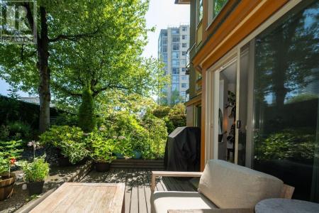2775 FIR STREET, Vancouver, British Columbia V6J 3C2, Canada