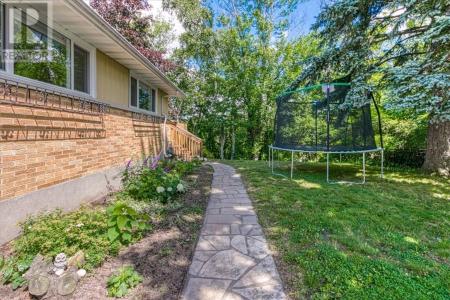 651 SHIELDS STREET, Sudbury, Ontario P3E 3W3, CANADÁ