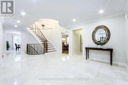112 STRATHEARN AVENUE, Richmond Hill (bayview Hill), Ontario L4B 2L2, Canada