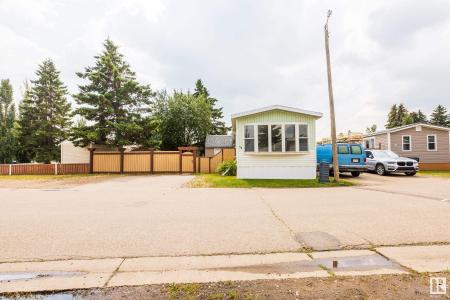 10410 101 A STREET, Morinville, Alberta T8R 1B1, Kanada