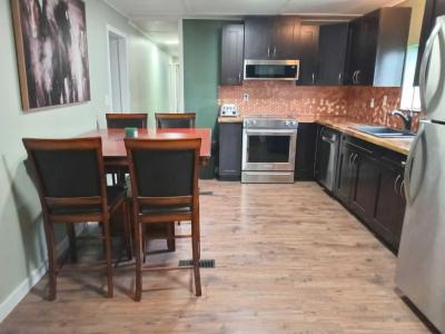 133 JARVIS STREET, Hinton, Alberta T7V 1R4, Canada