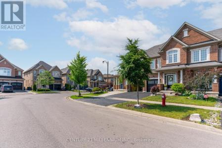 77 RELTON CIRCLE, Brampton (vales Of Castlemore), Ontario L6P 4A7, Canada