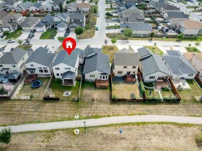 75 JUTLAND ROAD, Winnipeg, 马尼托巴 R2P 2T7, 加拿大