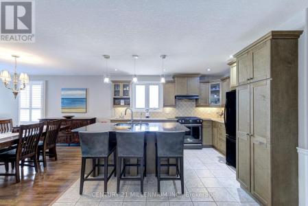 385 PARK ROAD NORTH, Brantford, Ontario N3R 0A1, Canadá