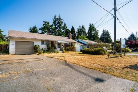 15439 OXENHAM AVENUE, White Rock, Colombie-Britannique V4B 2J3, Canada