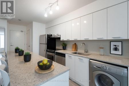 33 SINGER COURT, Toronto (bayview Village), Ontario M2K 0B4, Canada