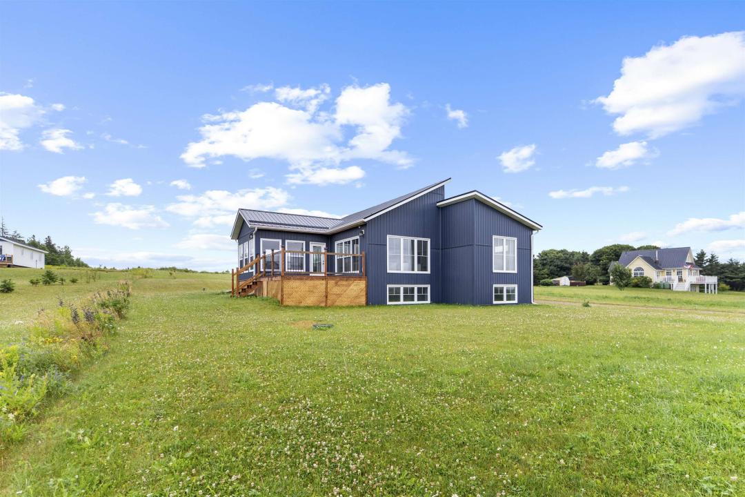 58 EDDIE MURPHY ROAD, Seaview, Prince Edward Island C0B 1M0, Canada