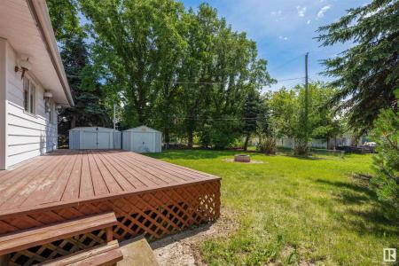 5031 51 AVENUE, Bruderheim, Alberta T0B 0S0, Canada