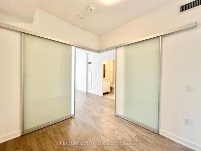 543 RICHMOND STREET W, Toronto, Ontario M5V 0W9, Kanada