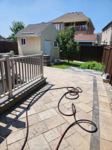 28 CEDARHOLME AVENUE E, Caledon, Ontario L0P 1N0, Canada