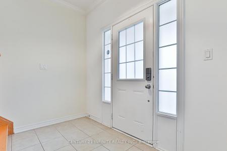 38 WIMBLEDON COURT, Whitby, Ontario L1P 0B7, Canadá
