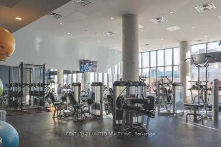 80 BOND STREET E, Oshawa, Ontario L1G 0E6, Canadá