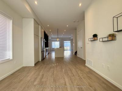 33 LAFFERTY LANE, Richmond Hill, Ontario L4C 0Z8, Canada