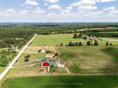 425158 IRISH LAKE ROAD, Grey Highlands, Ontario N0C 1H0, Canada