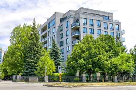 205 THE DONWAY N/A W, Toronto, Ontario M3B 3S5, Canada