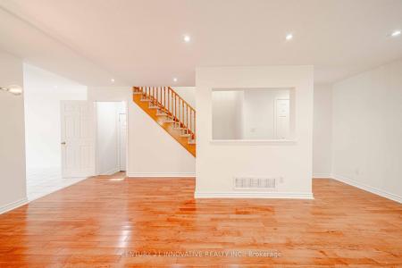 1524 AVONMORE SQUARE, Pickering, אונטריו L1V 7H3, קנדה