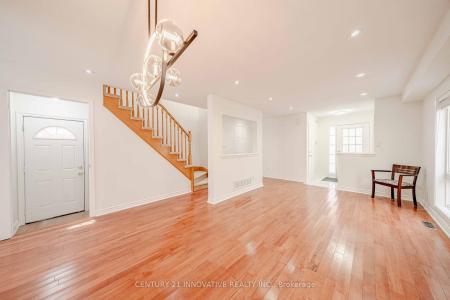 1524 AVONMORE SQUARE, Pickering, אונטריו L1V 7H3, קנדה