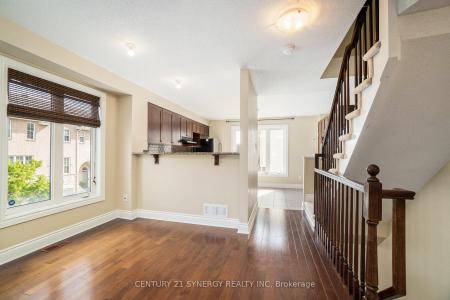 155 SCOUT STREET, Carlington - Central Park, Ontario K2C 4E2, Canadá