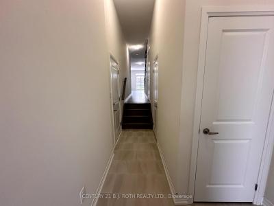 110 TURNBERRY LANE, Barrie, Ontario L9J 0M3, Kanada