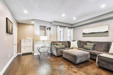 5 BLACKSMITH LANE, Whitby, Ontario L1P 1N2, Canada