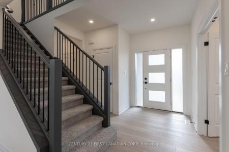 116 SHELDABREN STREET, North Middlesex, Ontario N0M 1A0, Canadá