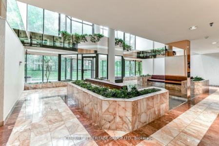5 ROWNTREE ROAD, Toronto, Ontario M9V 5G9, Canada