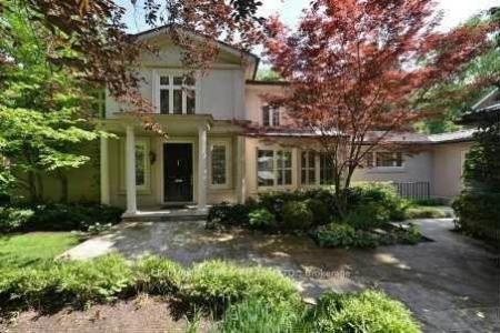 7 VALLEYANNA DRIVE, Toronto, Ontario M4N 1J7, Canada