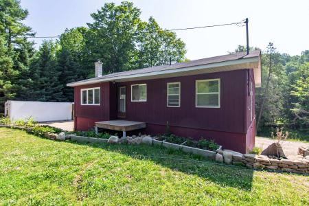 8355 COUNTY 9 ROAD, Clearview, Ontario L0M 1G0, Canada