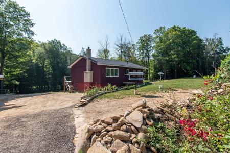 8355 COUNTY 9 ROAD, Clearview, Ontario L0M 1G0, Kanada