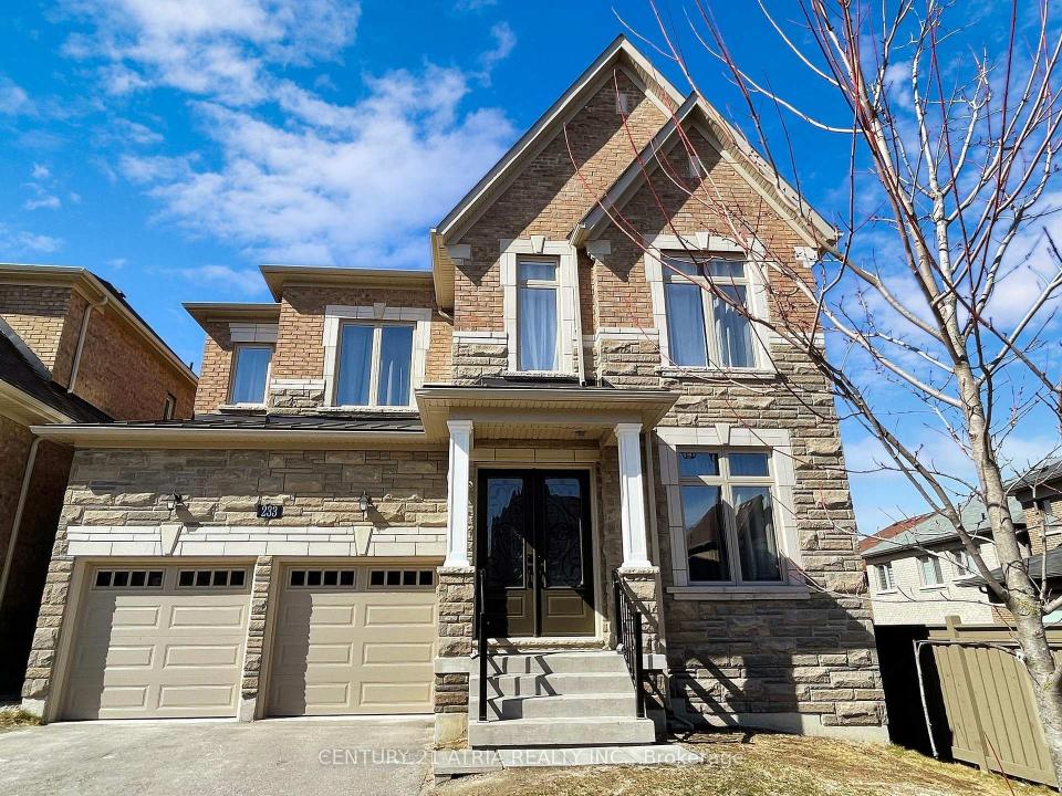 233 CONKLIN CRESCENT, Aurora, Ontario L4G 0Z4, Canada