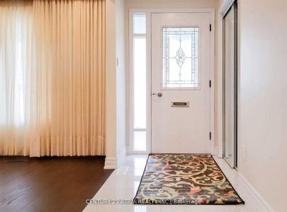 27 FONTHILL BOULEVARD, Markham, Ontario L3R 1V5, CANADÁ