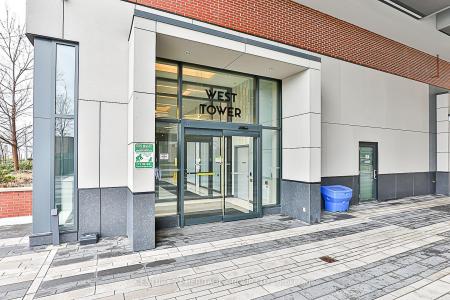 99 EAGLE ROCK WAY, Vaughan, Ontario L6A 5A7, CANADÁ