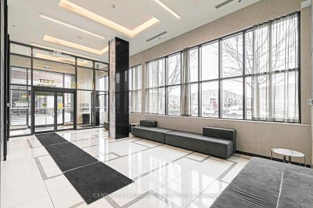 99 EAGLE ROCK WAY, Vaughan, Ontario L6A 5A7, CANADÁ
