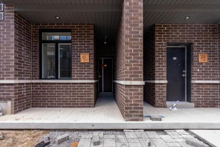 1695 DERSAN STREET, Pickering, Ontario L1X 0S9, Canadá
