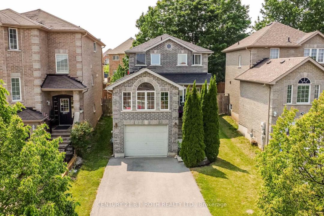 1863 SWAN STREET, Innisfil, オンタリオ L9S 0B2, カナダ