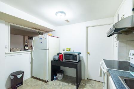 690 ELGIN STREET N, Cambridge, Ontario N1R 7W5, Canada
