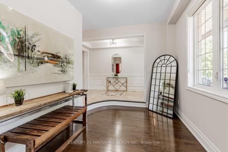 7 STONECHURCH CRESCENT, Markham, Ontario L6B 0L3, Kanada