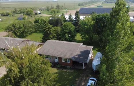 406 FINLAY AVENUE EAST, Deloraine, Manitoba R0M 0M0, Canada