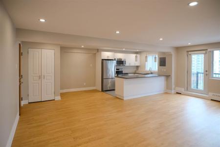 3421  Rue Drummond, Montréal (Ville-Marie), קוויבק H3G 1X7, קנדה 