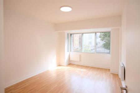 3455  Rue Aylmer, Montréal (Le Plateau-Mont-Royal), Quebec H2X 2B5, Canada