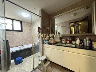 仁愛路一段, Linkou Dist., 新北 244, 台湾