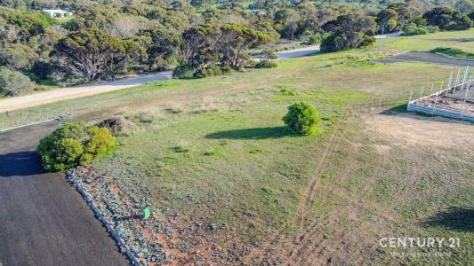 16 Bell Court, Kingscote, SA 5223, Australia