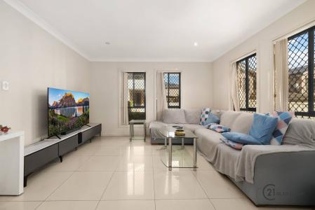 1/7-9 Pembroke Road, Minto, NSW 2566, Australia