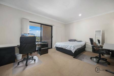 1/7-9 Pembroke Road, Minto, NSW 2566, Australia