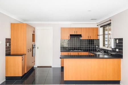 23 and 23A Gillian Crescent, Hassall Grove, NSW 2761, Австралия