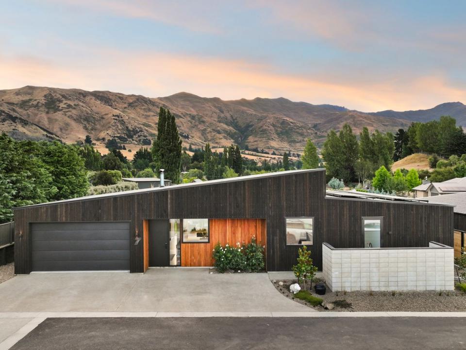 7 Fern Burn Close, Wanaka, Queenstown-Lakes District 9305, New Zealand