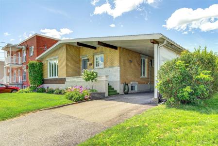 15355 Rue Champlain, Saint-Hyacinthe, 魁北克省 J2T 3A3, 加拿大