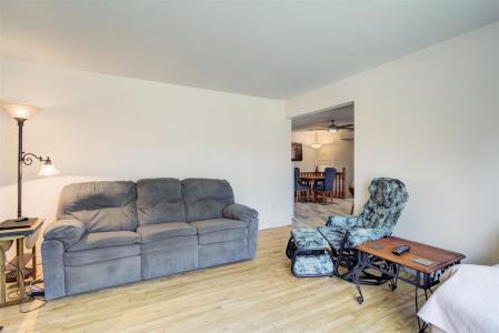 15355 Rue Champlain, Saint-Hyacinthe, 魁北克省 J2T 3A3, 加拿大